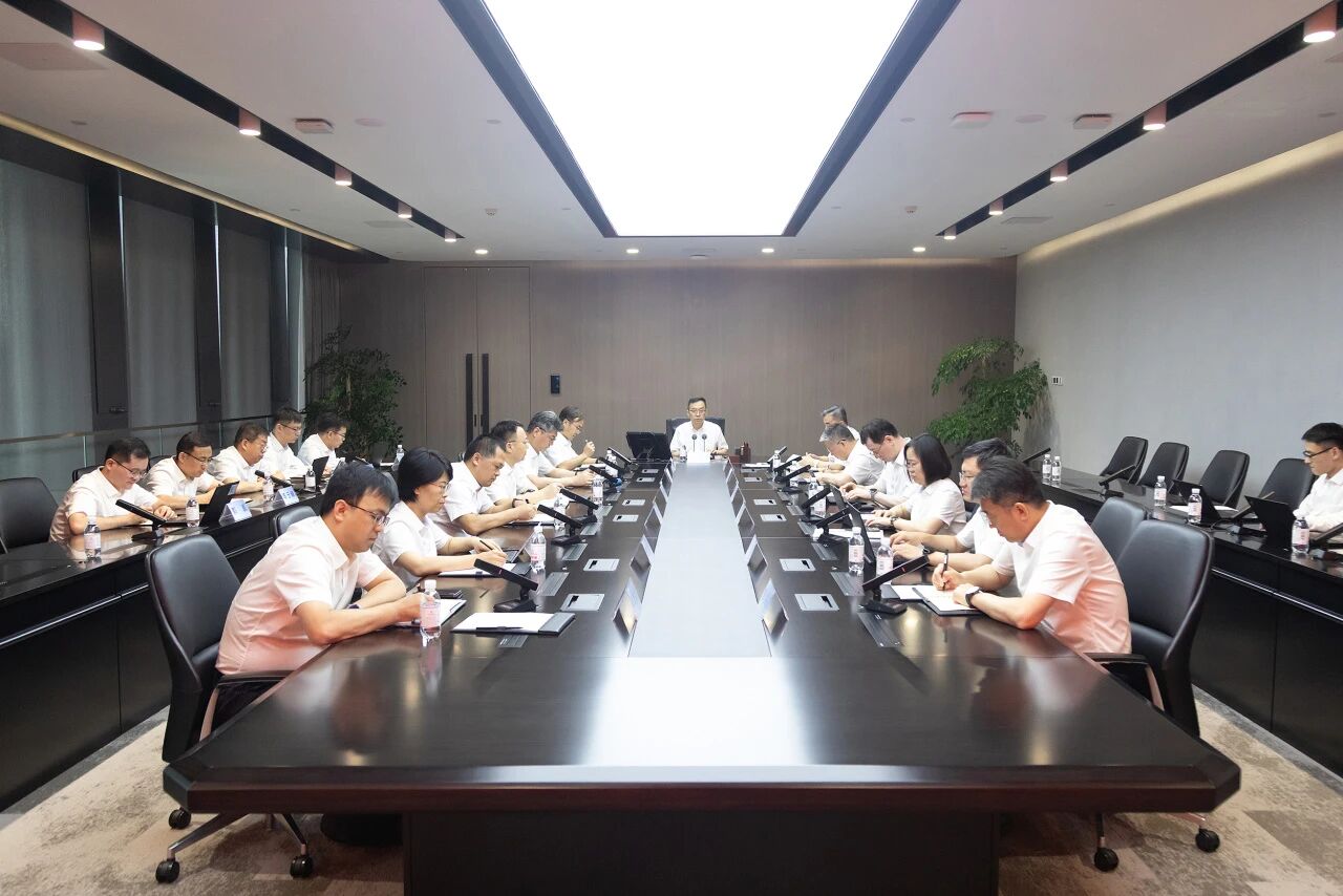 5b5e49dc1719c4cfbd6f98bfa3f7057f.jpg 5b5e49dc1719c4cfbd6f98bfa3f7057f.jpg